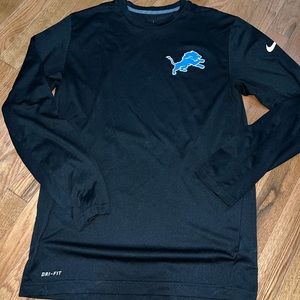 Men’s Detroit Lion black dri-fit long sleeve size Medium
